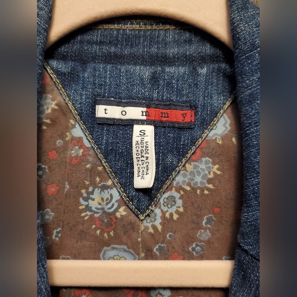Tommy Hilfiger Denim Jean Jacket Boho Denim Trench vintage size s Rare Find y2k - Picture 11 of 16